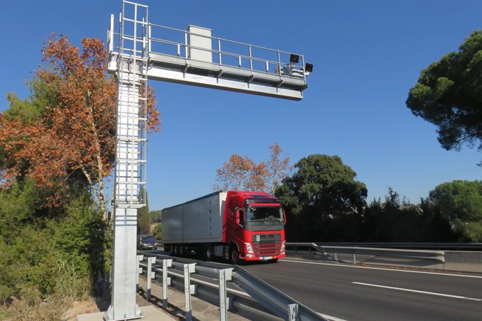 Els nous radars de tram, instal·lats en la C-17