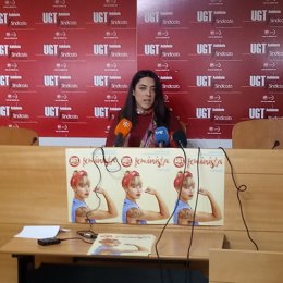 Cristina García, secretaria de Igualdad de UGT-A, en rueda de prensa