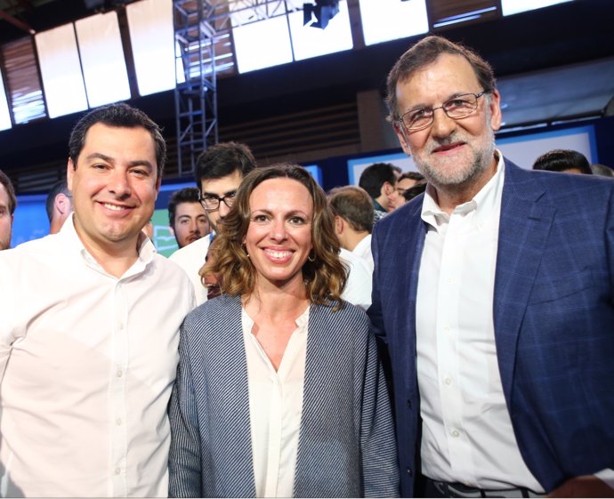Juanma Moreno, Rocío Díaz y Mariano Rajoy