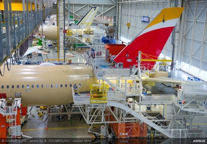 Iberia ultima la construcción de su primera A350-900