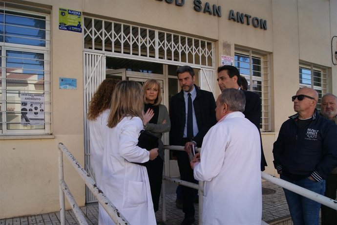 Visita PSOE a San Antón