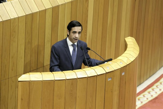 Rey Varela, en el Parlamento