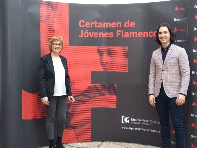 La delegada de Cultura, Marisa Ruz, presenta el Certamen de Jóvenes Flamencos