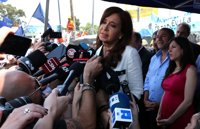 Fernández de Kirchner pide que se abra de "inmediato" el juicio por su procesamiento en la causa AMIA