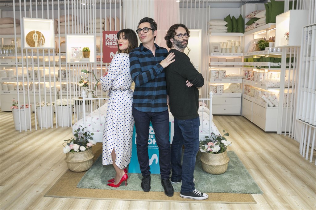 Berto Romero Y Su Familia