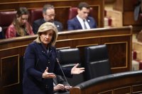 Báñez afirma que en la plantilla de Podemos "las mujeres ganan de media 800 euros menos que los hombres"