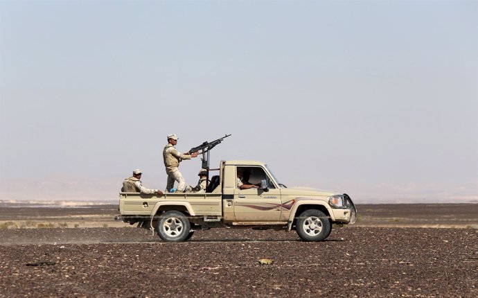 Un vehículo militar en la región egipcia del Sinaí
