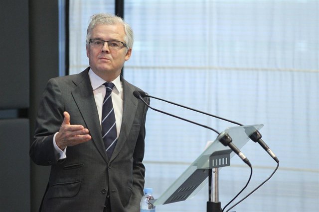 El presidente de la CNMV, Sebastián Albella