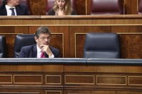 Catalá cuestiona las "recetas" de Podemos contra la corrupción: "¿Hacer senador a quien especula con vivienda pública?"