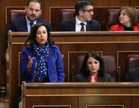 Robles (PSOE) le pide a Rajoy que se preocupe de sus políticas de género y menos de Elena Valenciano