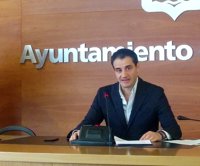 El Ayuntamiento cambia el uso de la parcela de la antigua Clínica Valvanera, que pasará a ser comercial