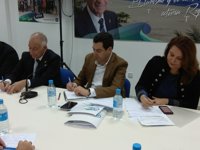 Moreno (PP-A) enmarca en la "inercia de confrontación" la petición de la Junta para volver a los mercados