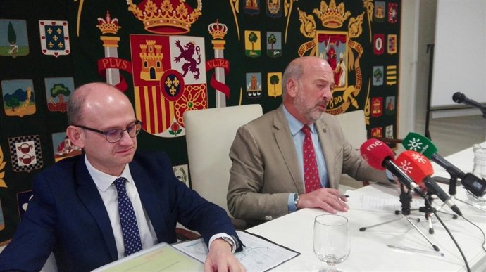 José Miguel Herrero Velasco y Ricardo Gil-Toresano, en Sevilla.