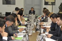 La FEMP anuncia reunión con Montoro el próximo lunes sobre la reinversión del superávit local