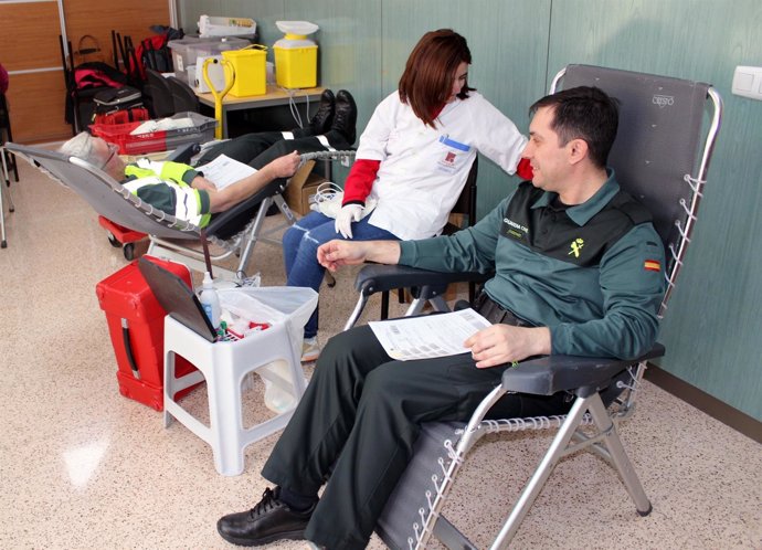 Guardia Civil colabora en la campaña de donación de sangre de la Región