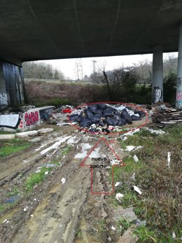 Vertedero clandestino Goiaz Txiki.