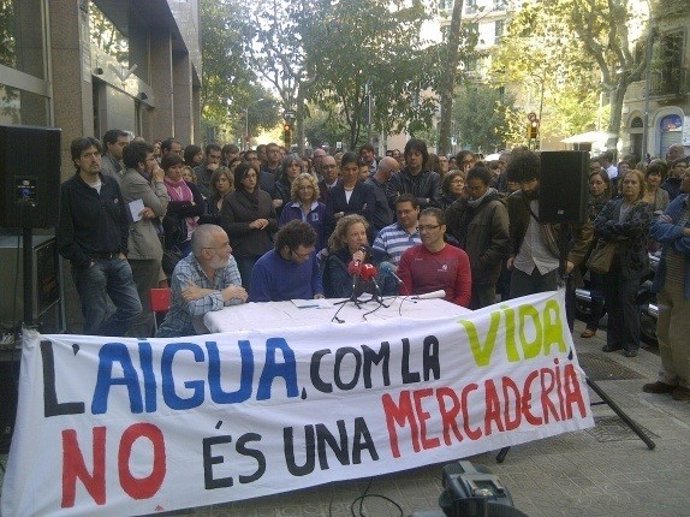 Plataforma Aigua És Vida Contra La Privatització D'ACA I ATLL A Catalunya