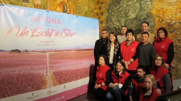 Presentación de la campaña turística de floración de frutales en Aitona