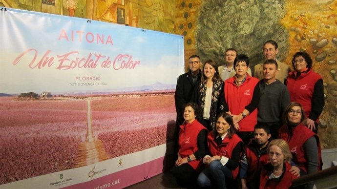 Presentació de la campanya turística de floració de fruiteres a Aitona