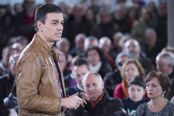 Pedro Sánchez interviene en un acto en Valladolid