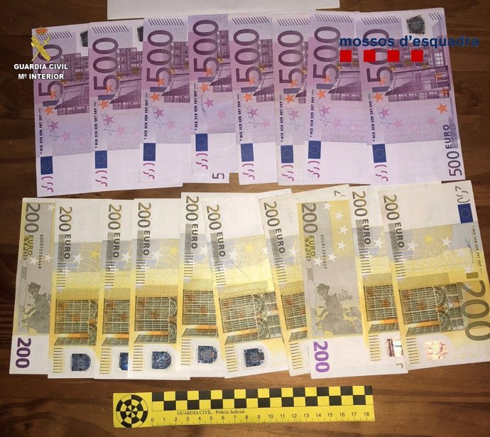 Dinero intervenido en una operación contra traficantes de Tarragona