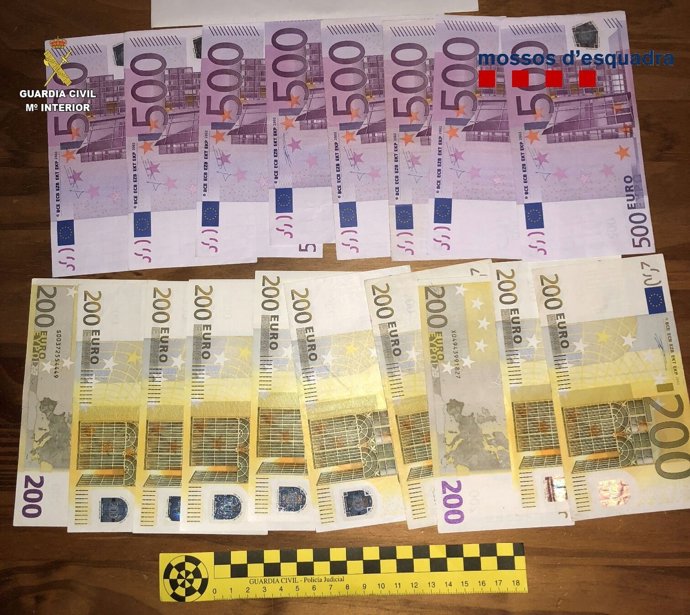 Diners intervinguts en una operació contra traficants de Tarragona