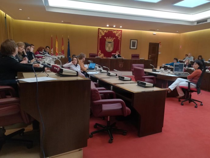 Pleno en el Ayuntamiento de Albacete