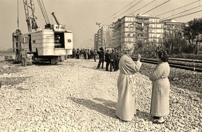 Una de las 80 fotos de 'València en blanc i negre III. El Cabanyal'