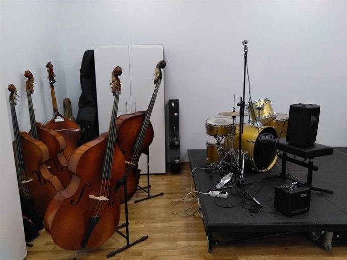 Instrumentos en la Escuela de Música 'María Rodrigo'