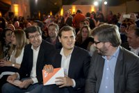 Rivera echa "en falta un plan para Andalucía" con "alguien que piense más allá de las siguientes elecciones"