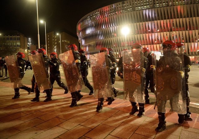 Enfrentamientos entre ultras de  Athletic Club y el Spartak en Bilbao