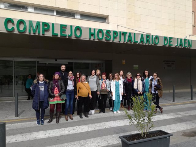 Embarazadas del centro d salud del Valle visitan el Hospital Materno-Infantil.