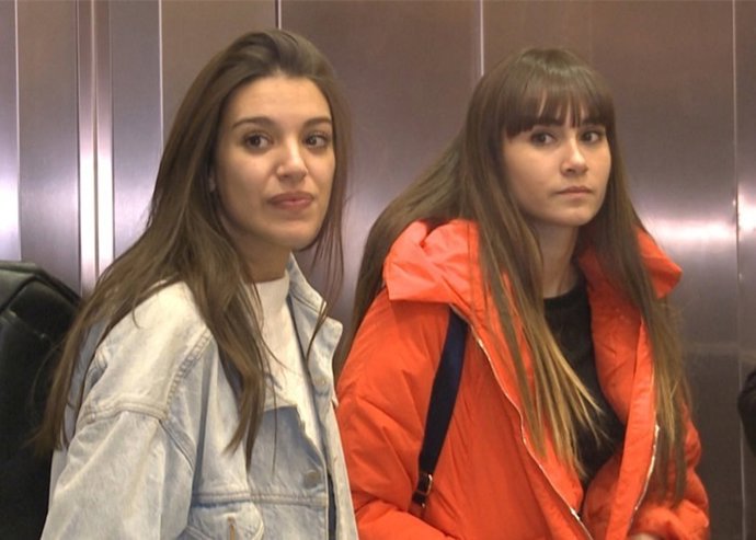 Aitana y Ana War
