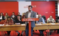 Tudanca ve una oportunidad un gobierno del PSOE ante un PP "solo, paralizado, dividido"