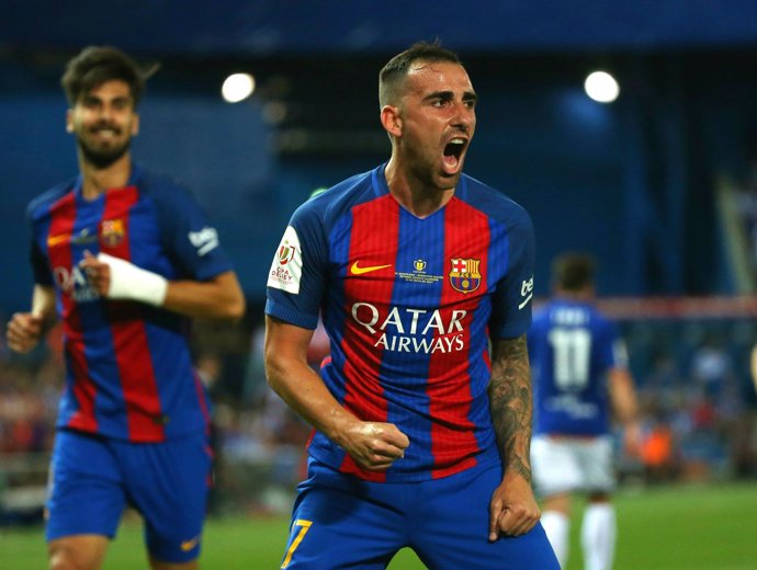 Paco Alcácer celebra el gol en la final de Copa