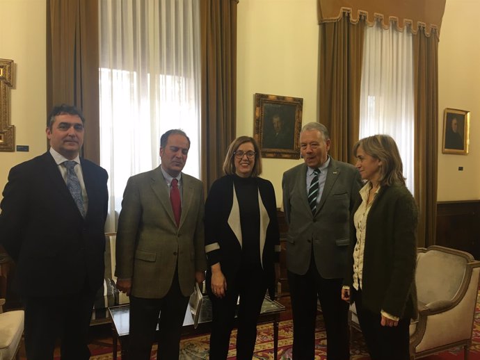 Palencia.- Armisén se reúne con responsables de Fundación Personas