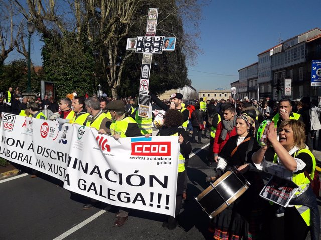Manifestación de funcionarios judiciales este sábado en Santiago