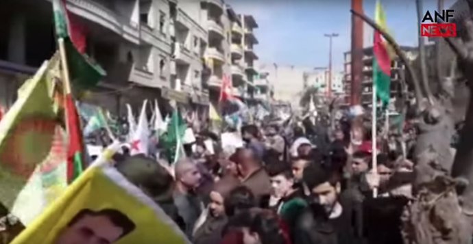 Manifestación en Afrin