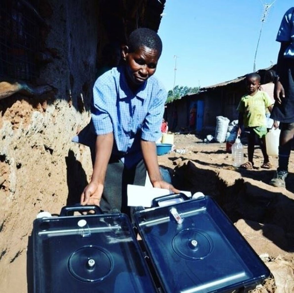 Un invento sueco proporciona agua potable a más de 300.000 personas en