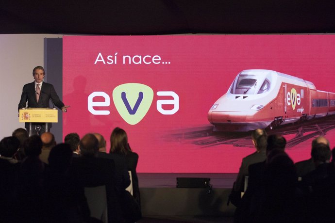 Eva, nuevo smart train de Renfe