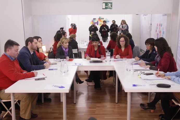 Reunión de UGT, CCOO y Podemos en Sevilla.