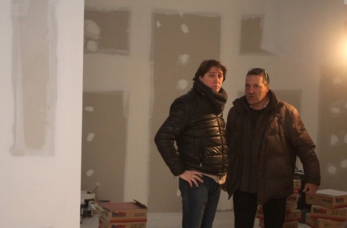 EL alcalde de Soria, Carlos Martínez (izq), con el arquitecto Tomás Hergueta