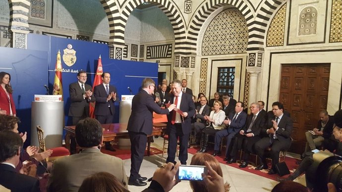 Acuerdo educativo entre España y Túnez