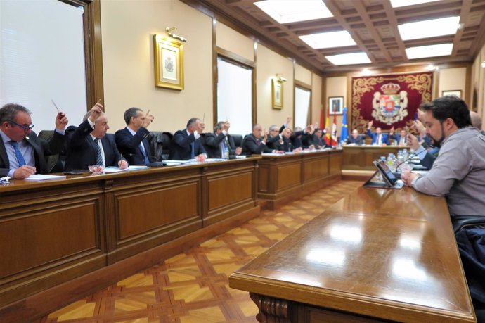 Pleno de la Diputación de Ávila correspondiente a febrero