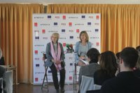 La presencia de la mujer en sociedades cotizadas del mercado continuo sube un 15% en el 2017 y llega a 258 consejeras