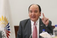 El fiscal general de Ecuador denuncia un supuesto complot en su contra para provocar su destitución