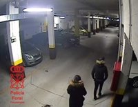 Detenidos dos menores por cometer varios robos con fuerza en un garaje en Pamplona