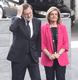 Rajoy y Fátima Báñez acuden a un acto de la CEOE