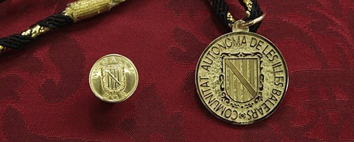 Medallas de Oro de la CAIB