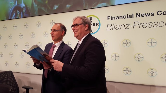 Werner Baumann i Johannes Dietsch (Bayer)